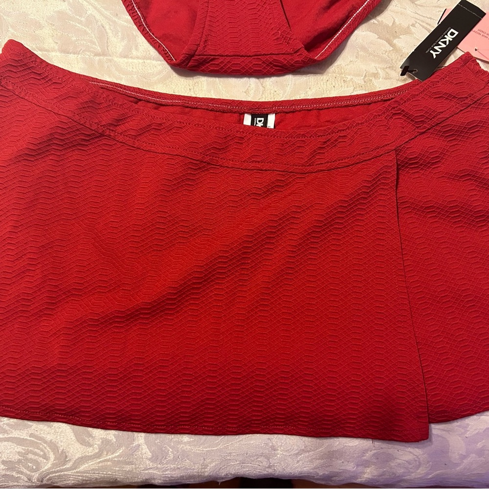 DKNY 3-piece China Red Swimsuit Brand New - Picture 4 of 7
